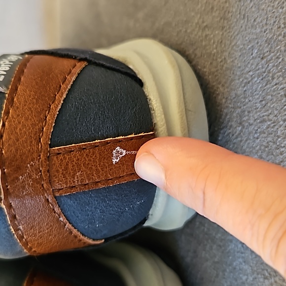 OshKosh B'gosh Kid's Boy's Cycla Everplay Blue Sneakers. EUC. Sz: 5T - Picture 10 of 10